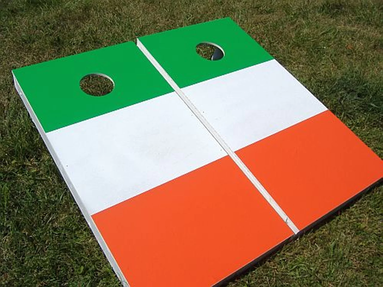 Irish Flag Cornhole Set With Bags 5 Irish Flag Cornhole Set With Bags - Image 3