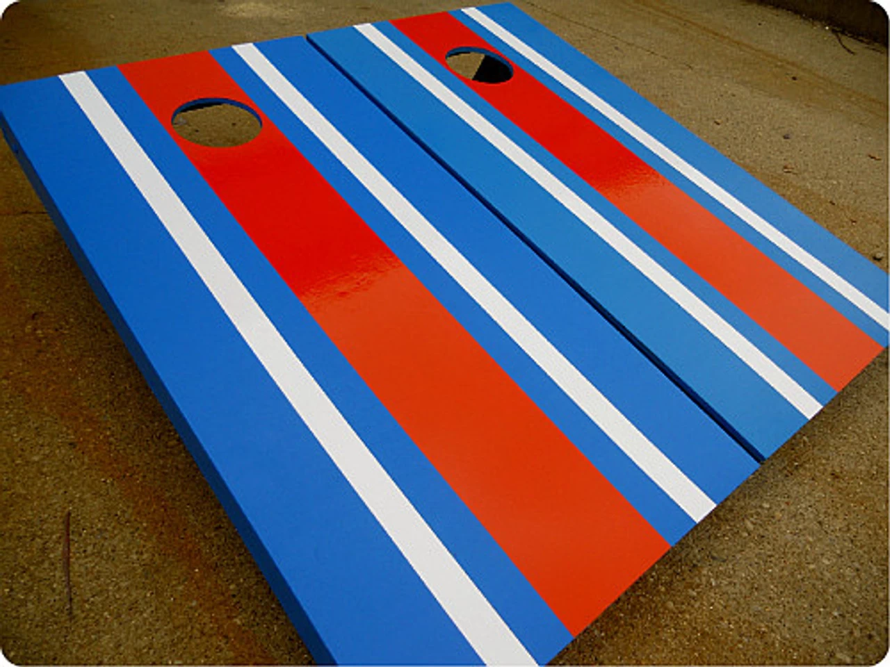 Striped Cornhole Set With Bags 7 Striped Cornhole Set With Bags - Image 5